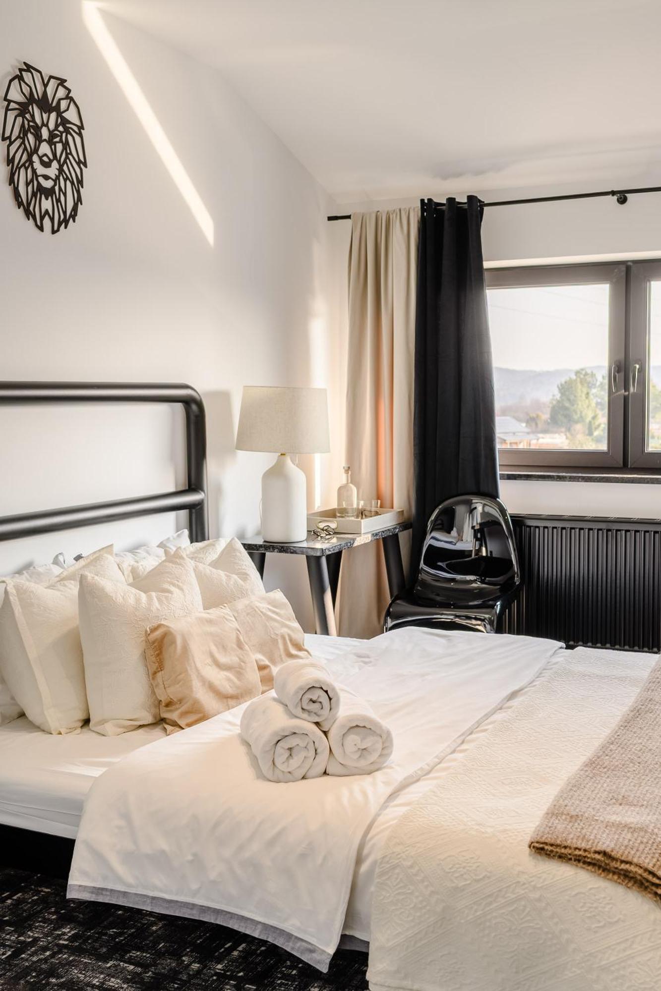 Golden Lion House Bed&Breakfast Rahmel Exterior foto